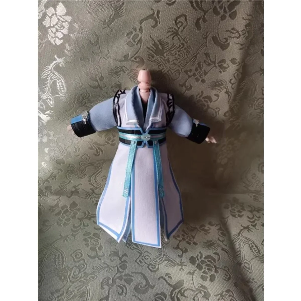 Рисунок 2 - Аниме игра косплей Luo Binghe одежда