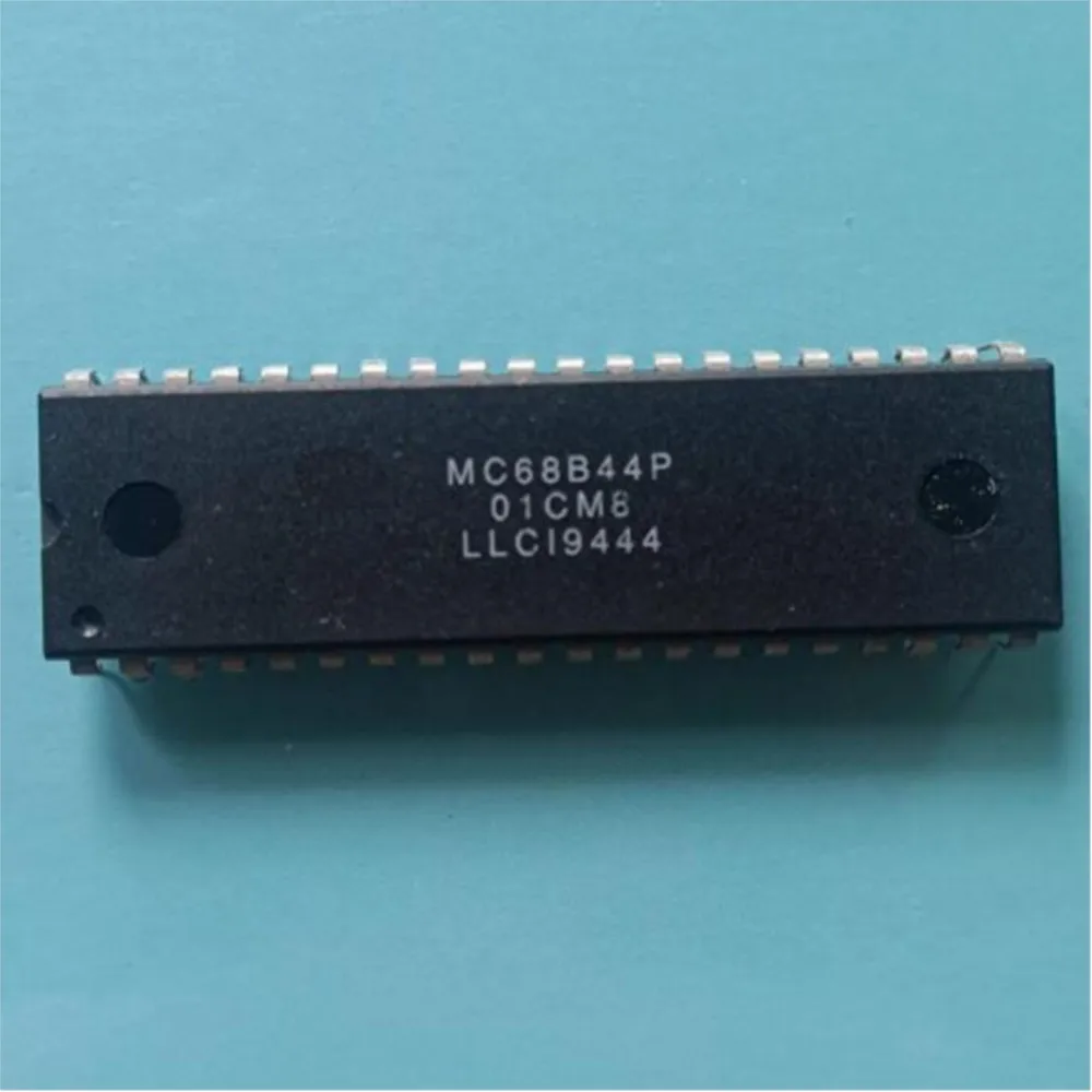 MC68B44P    MC68B44    DIP40    High quality products    (Product quantity: 10 pieces)  Original genuine product, new