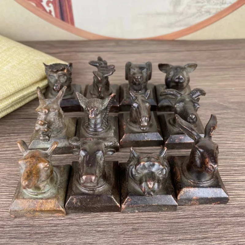 Sello decorativo antiguo con cabeza de animal del zodíaco: Rata, Buey, Tigre, Conejo, Dragón, Serpiente, Caballo, Oveja, Mono, Gallina, Perro, Cerdo - A Se