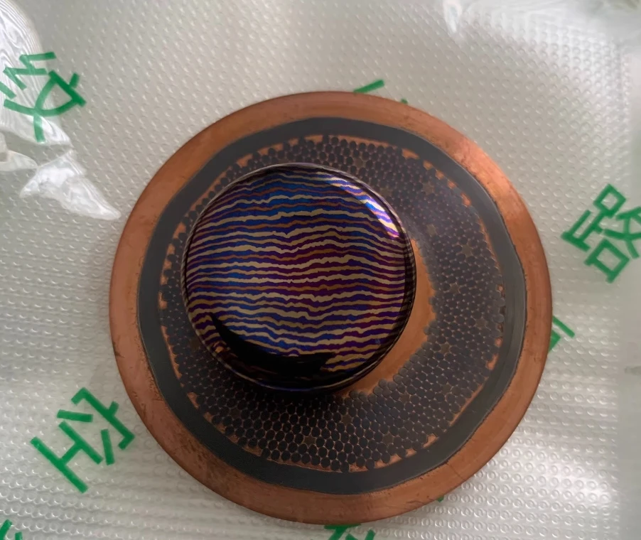 

Б/у EDC Timascus 24,5*12,7 мм, кнопка, гироскоп на кончике пальца, декомпрессионные игрушки