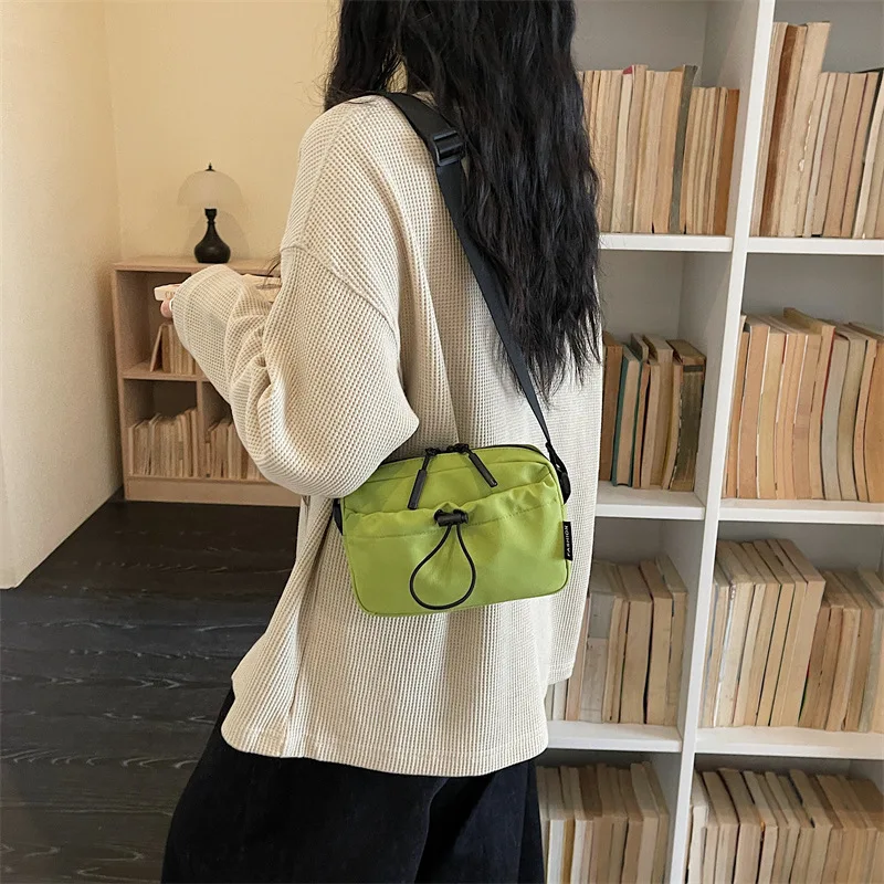 

Small Shoulder Crossbody Bag for Women 2026 Mini New Casual Mobile Phone Bag for Female Students Sports Fashion Travel Green