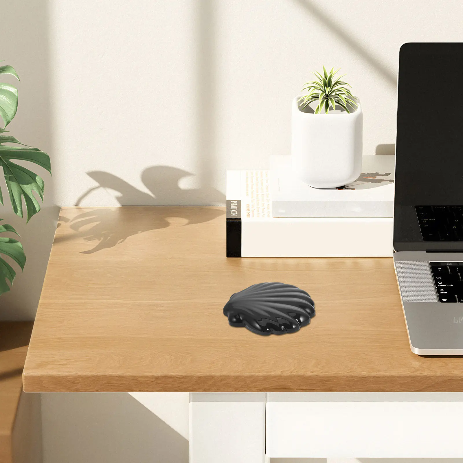 Shell Mouse Pad Cute Kawaii Ergonomic Wrist Rest Cushion Soft Silicone Non-Slip Base for Computer Gaming Office Desk Setup