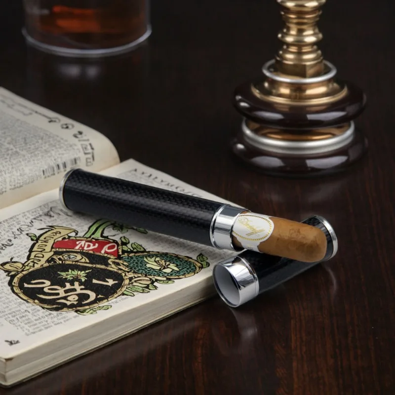 

1PC Portable Metal Cigar Tube Storage Container Airtight Cigar Case for Travel Luxury Cigar Accessories with Gift Box