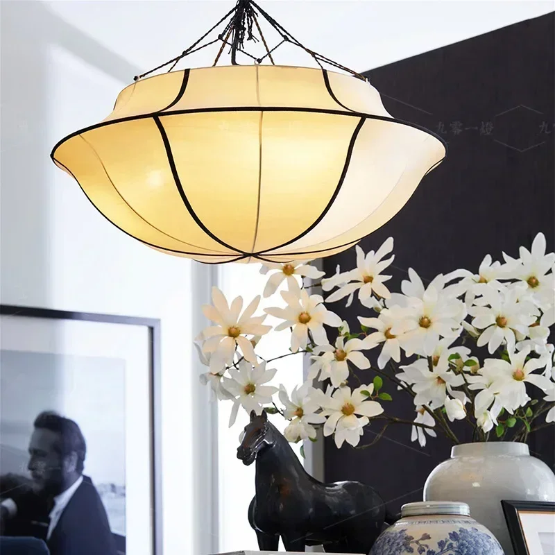 Morden Fabric LED Chandelier French Medieval Living Room Bedroom Chandelier Dining Room Homestay Tea Room Pendant Lamp Decorat