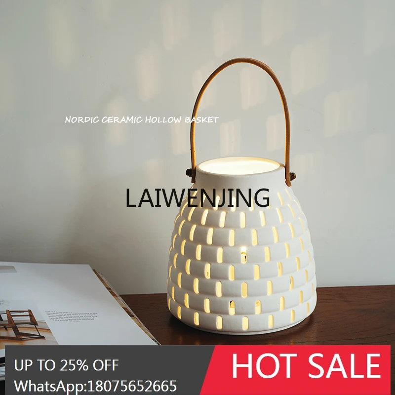 

SGF European simple ceramic hollow portable decorative ornament