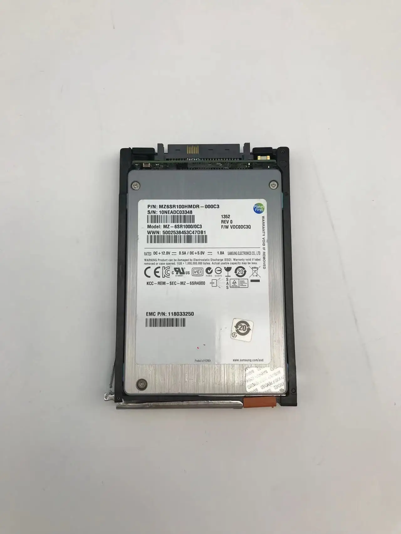 005050500 118033250   100G SSD VNX5200 VNX5400 harde schijf