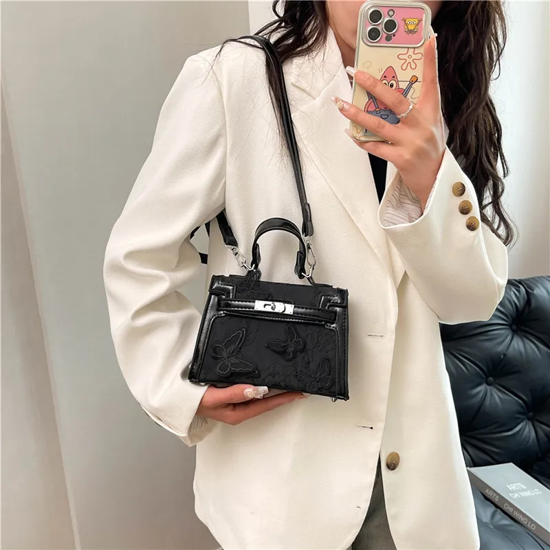 

Portable Temperament Female Bag Handbag Practical Light Luxury Multifunctional High-Capacity Fashion Versatile Elegant Bag