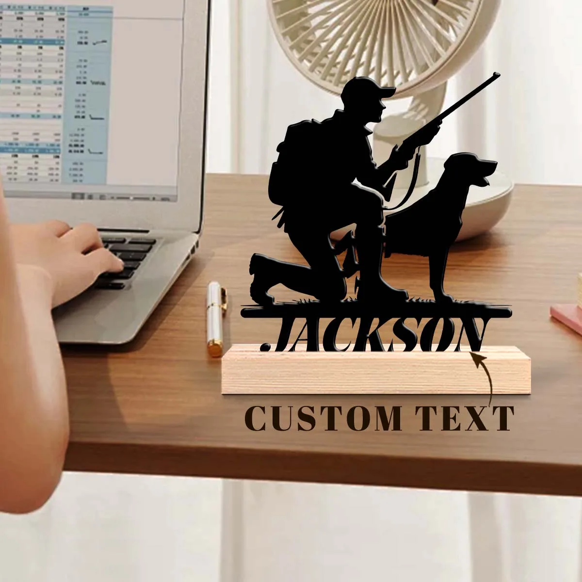 1pc Customizable Wrought Iron Desktop Decoration Custom Content Equipped with A Wooden Base Festival Ornaments and Decorations