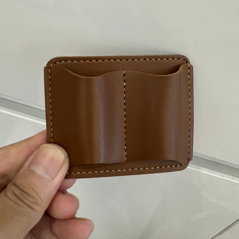 En Stock, Clip doble de cuero Retro para bolígrafo, enchufe portátil para bolígrafo, 2 piezas, nuevo bolígrafo de oficina, Clip de almacenamiento portátil compacto antipérdida