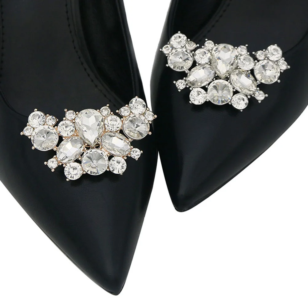 

1Pair Crystal Butterfly Flower Shoe Buckles Shoes Decorations Clip for Women Party Holiday Festival Shoe Buckle