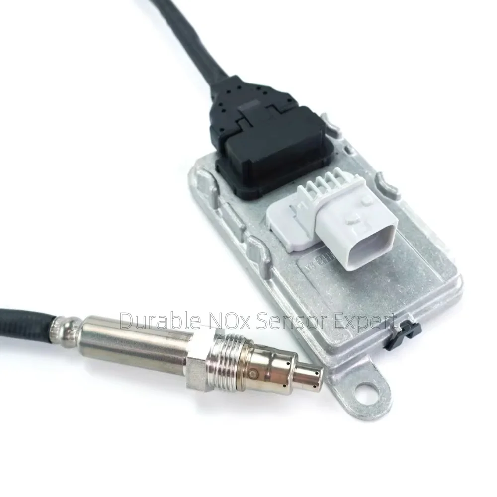 

4327153 5WK96760A A047R390 A2C95994200 SNS160 Original New Nitrogen Oxide Sensor Nox Sensor for Cummins CES 24V VAN Truck