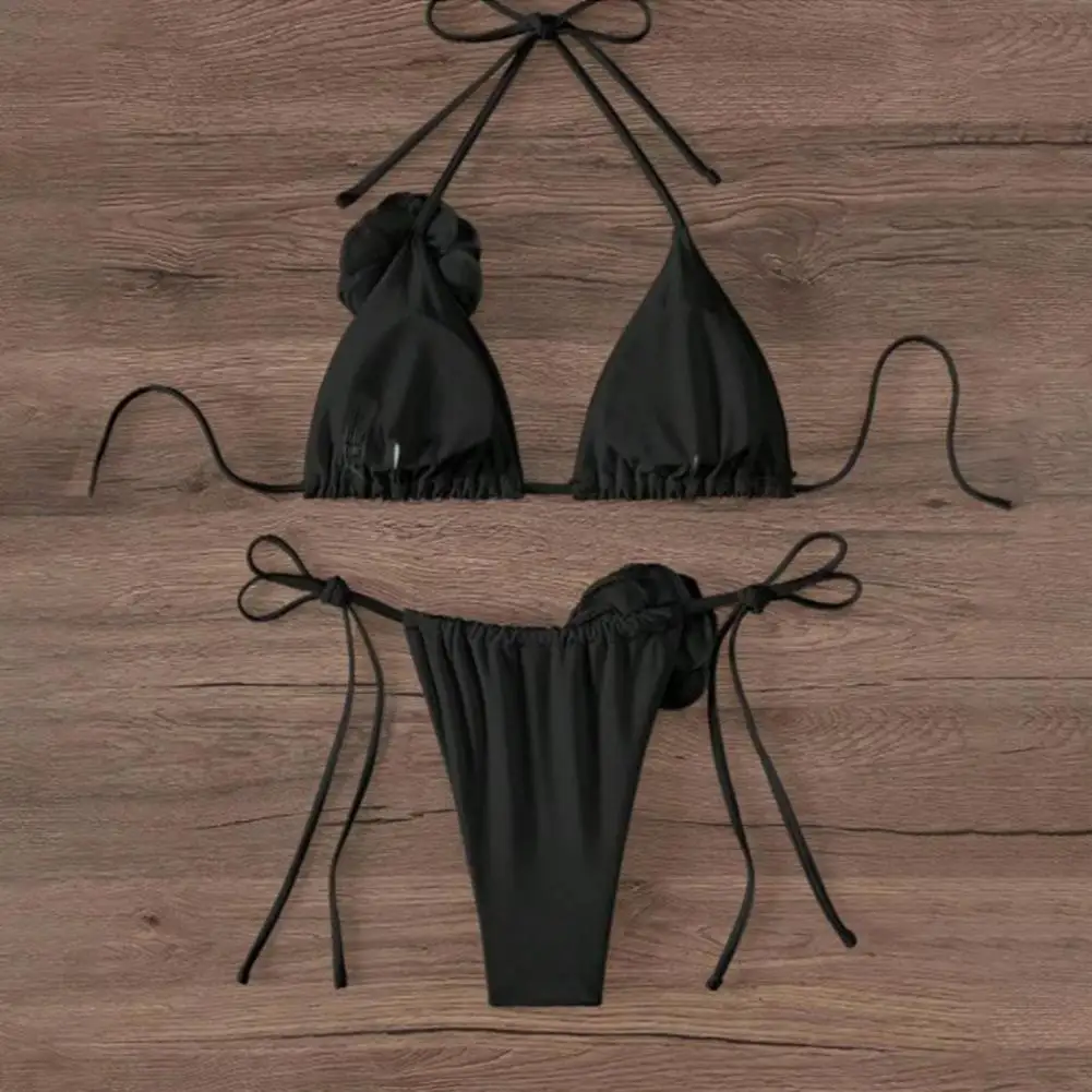 Traje de baño con hombros descubiertos para mujer, conjunto de Bikini con cuello Halter con decoración de flores falsas, ropa de playa de retazos a