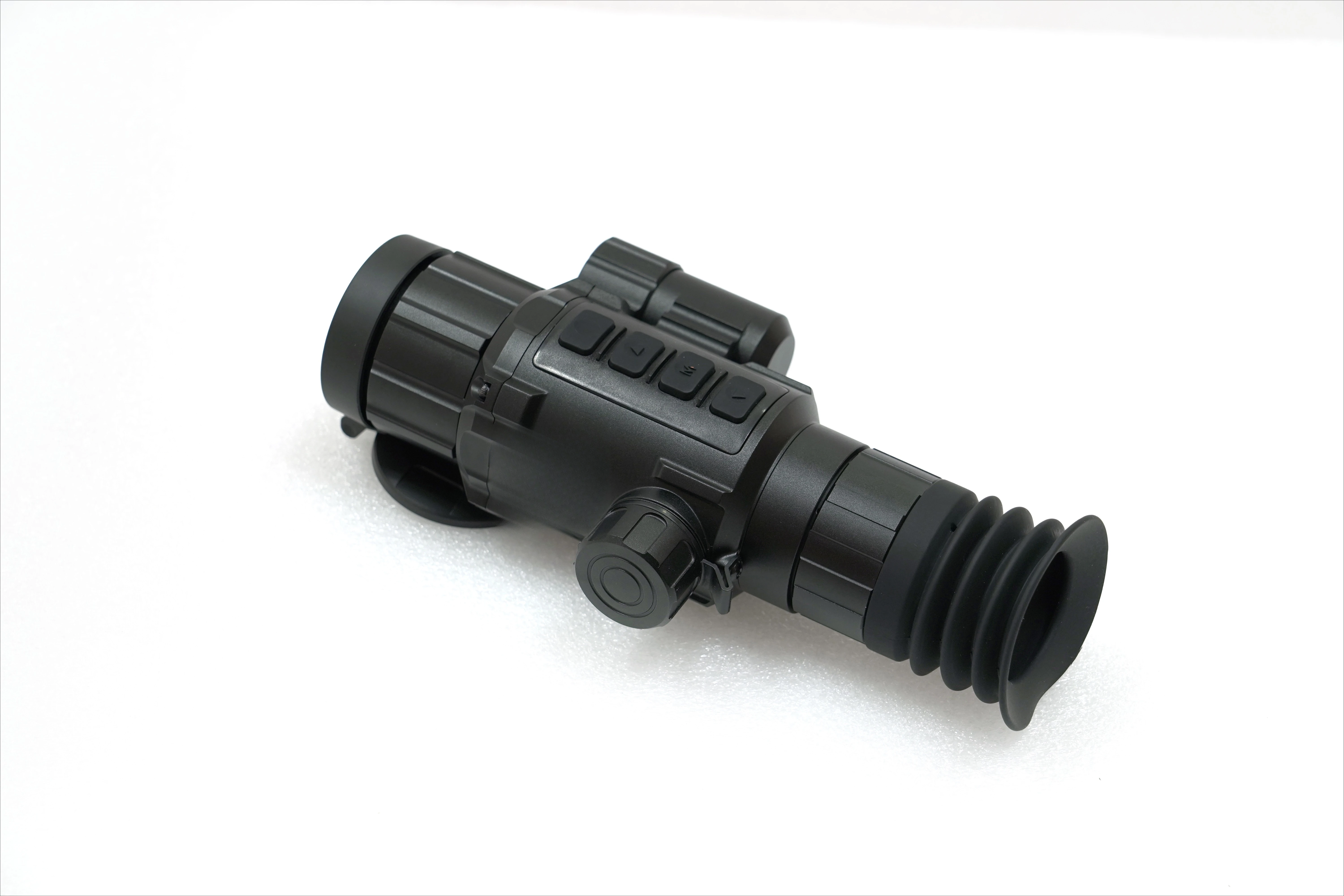 NB335L Lunetta termica 384x288 Monoculare per immagini termiche a lungo raggio per cacciatori