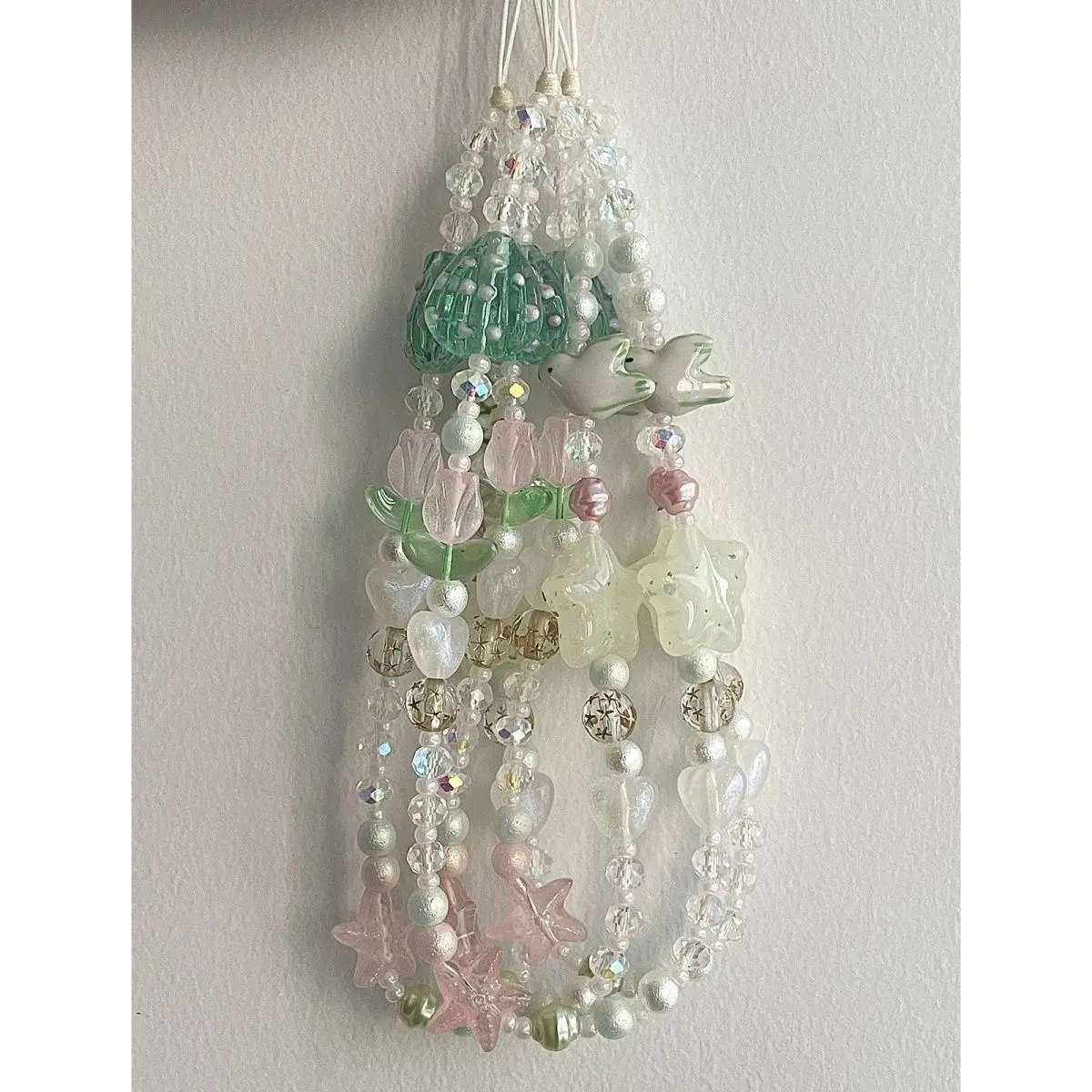 Ins Vintage Anti-loss Phone Strap Charm Cute Pigeon Pendant Flower Lanyard for Girl Cell Phone Wrist Strap Kechain Cord