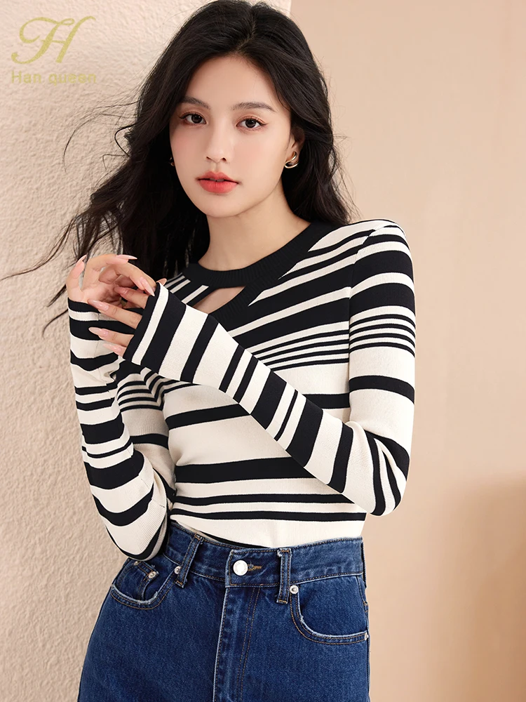 H Han Queen New Autumn Winter Tees Knitted Tops Womens Vintage Simple Long Sleeve Women O-Neck Casual Hollow Out Stripe T-Shirts