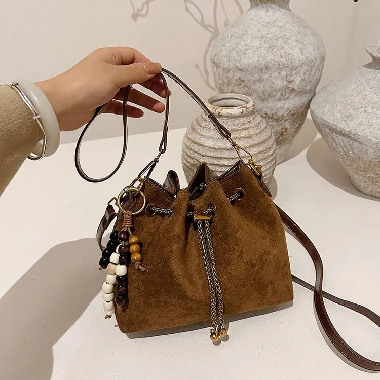 

Новая женская сумка для работы 2025 года, осенняя коллекция, французский стиль, элегантная, вместительная, на плечо, через плечо