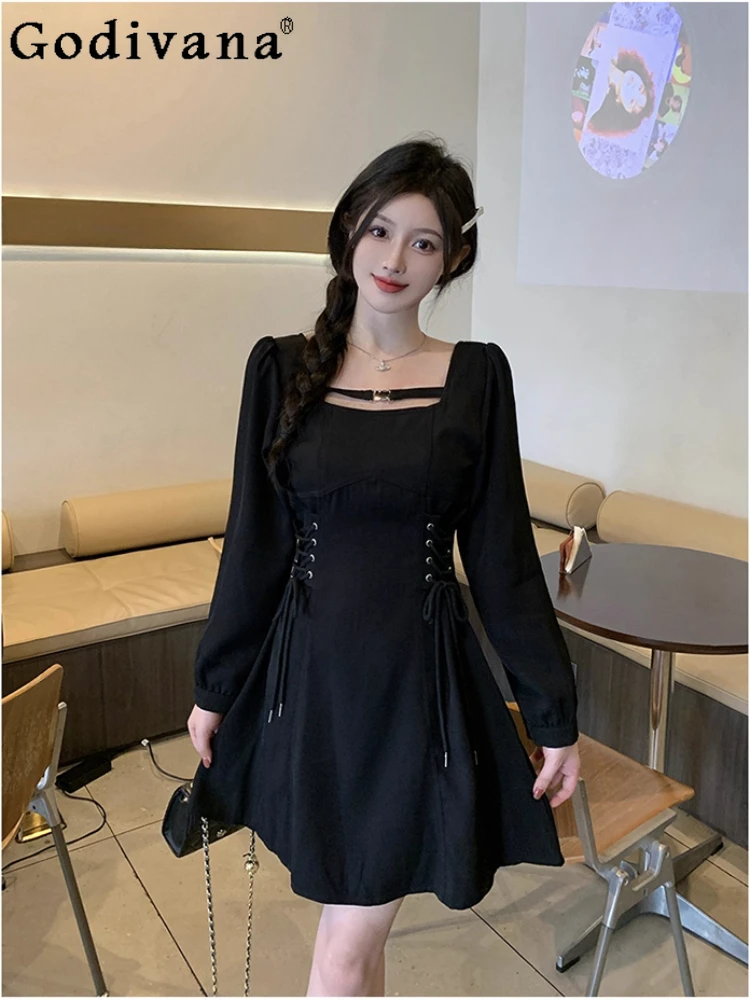 

Большие размеры, французские платья с квадратным воротником на шнуровке и длинными рукавами, осеннее черное модное универсальное длинное короткое платье на Хэллоуин для девочек