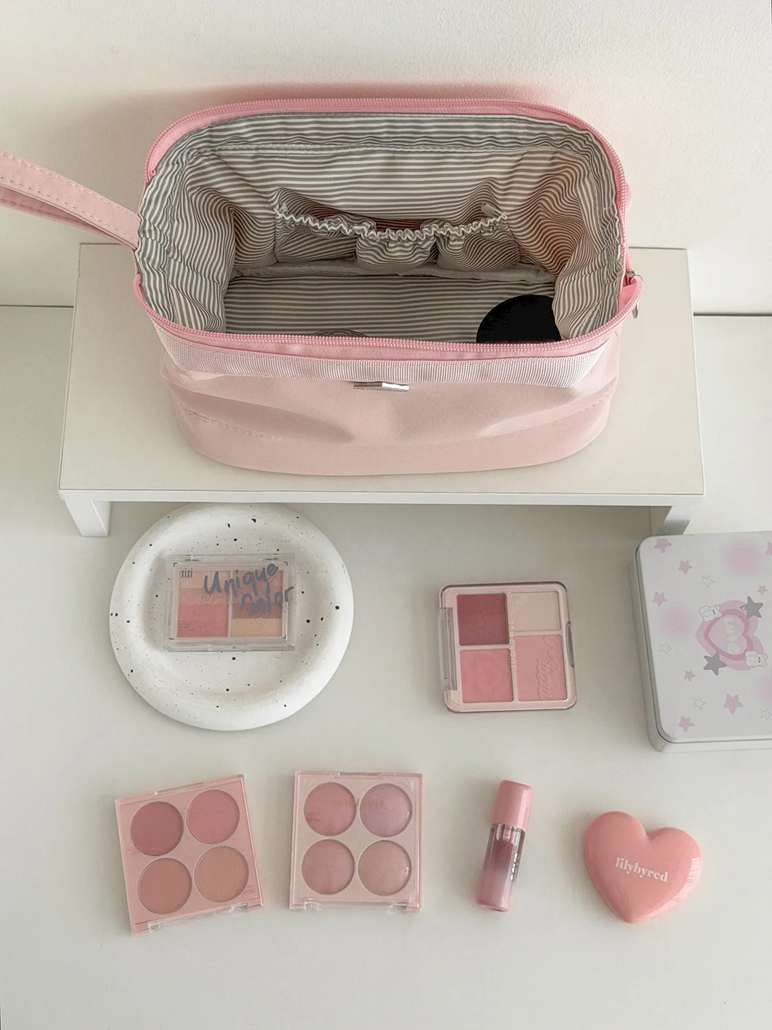 YT Große Kapazität Make-up-Tasche mit Weitem Einstieg, Schlicht und Stilvoll, Unterteiltes Design, Kosmetik-Aufbewahrungstasche, Toilettentasche – Detail 4