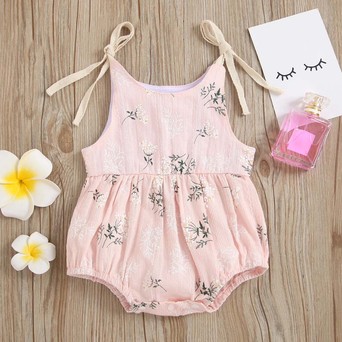 Spring and Autumn Baby Girl Pink Cute Little Leaf Printed Camisole Vest Triangle Hoodie