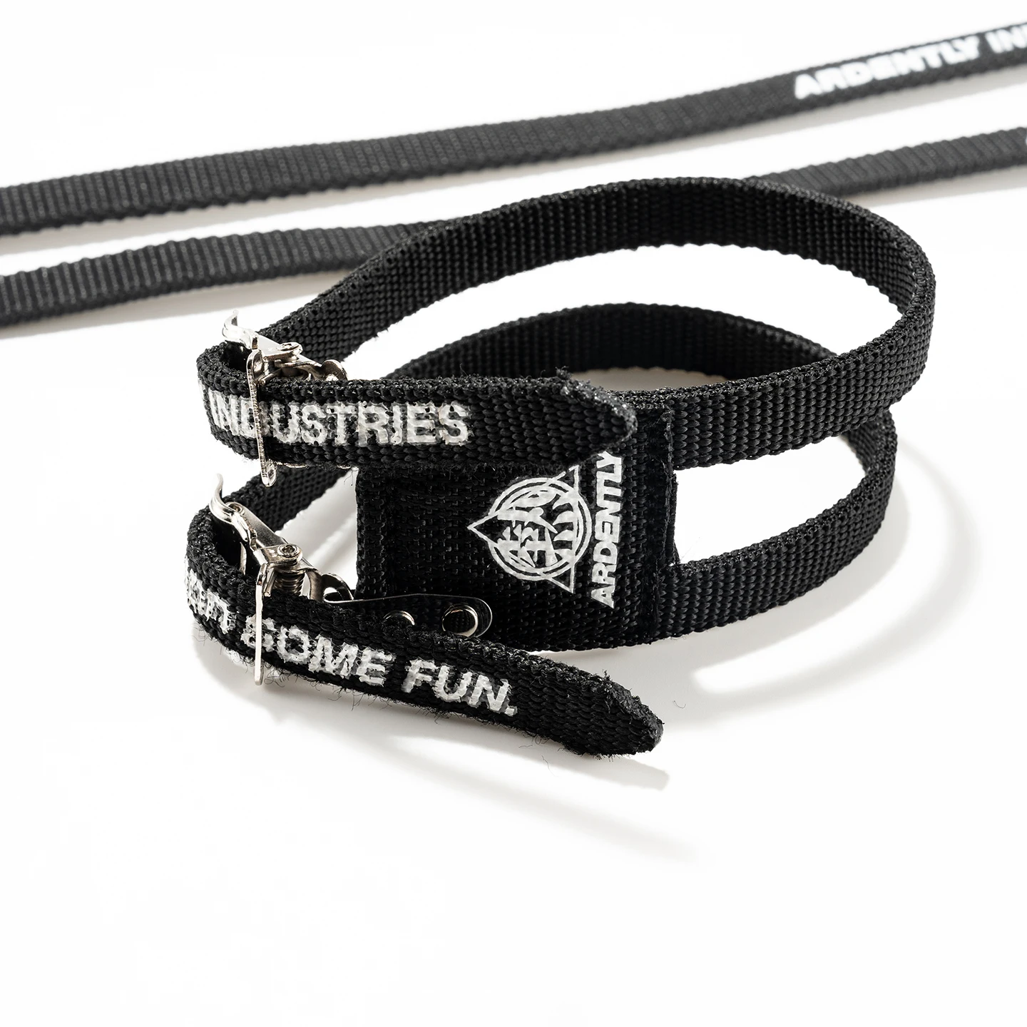 ARDENTLY Double‑Hole Nylon Pedal Toe Straps Durable Foot Binding Belts for Fixed‑Gear Track Bike Ideal for Cycling Accessories