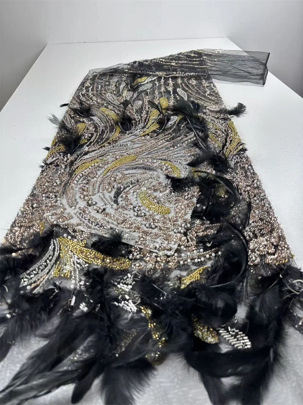 3D Feather European Pink Luxury Bridal Wedding Dress Fabric 2025 France Nigeria Beaded Sequin Lace Fabric Wedding Women Material