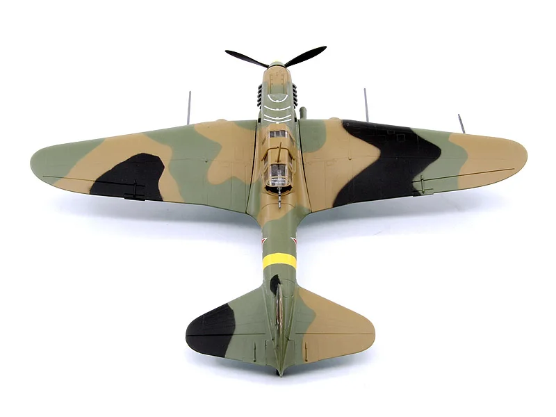 1/72 36413 Soviet IL-2M3 Fighter Model 140 Aviation Regiment  Finished product collection model