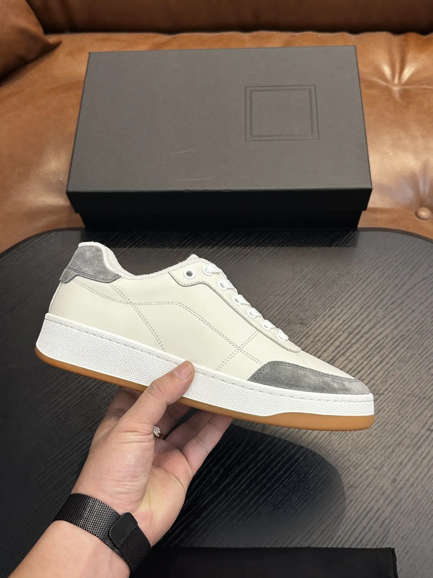 Unisex Off White & Grey Suede Fleece Lined Low Top Sneakers Smooth Leather Patchwork Casual Shoes Flat Warm Winter Skate Footwear for Men Women