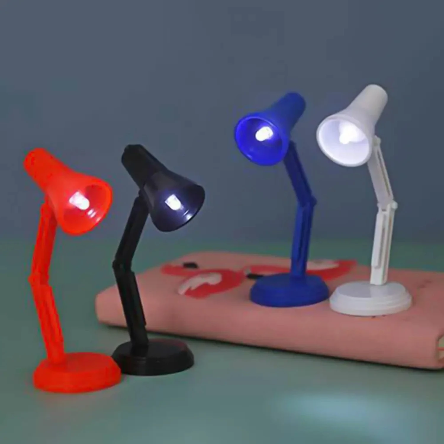 

LED Mini Desk Lamp Foldable Night Light Eye Protection Reading Lamp Plastic Bedside Lights Dormitory Table Light With Clip