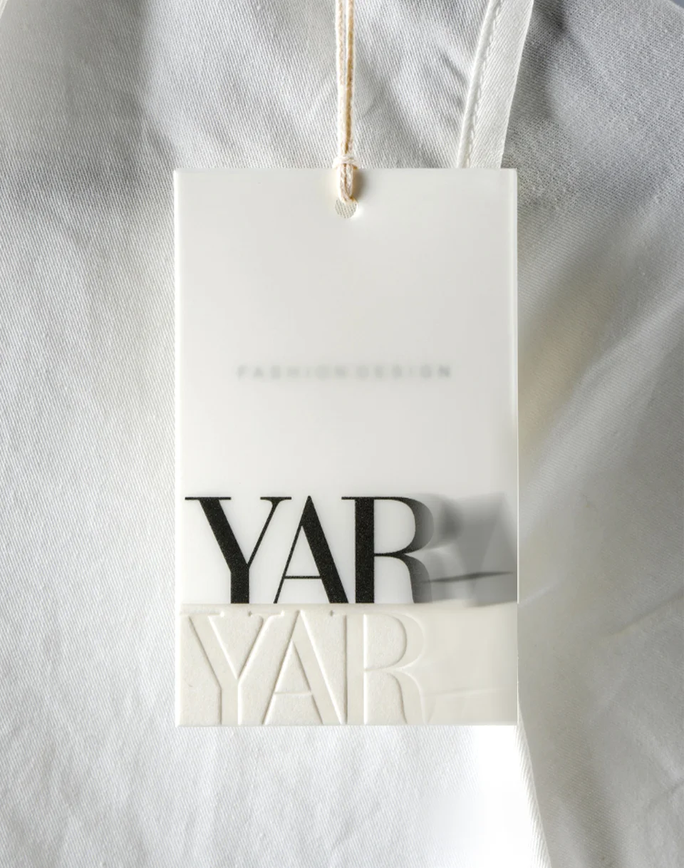 Factory wholesale Custom Luxury Clothing Hang Tag Die Cut Garment Swing Tags Clothes Custom Brand Hang Tag for Clothes Labels