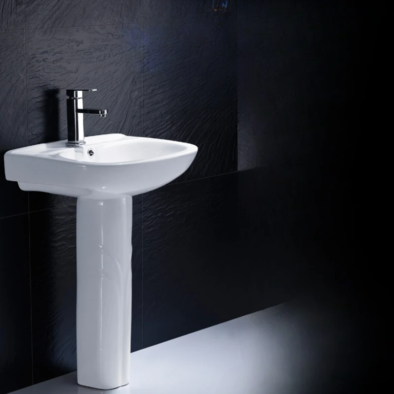 

Pillar washbasin Floor-to-ceiling washbasin Pillar basin