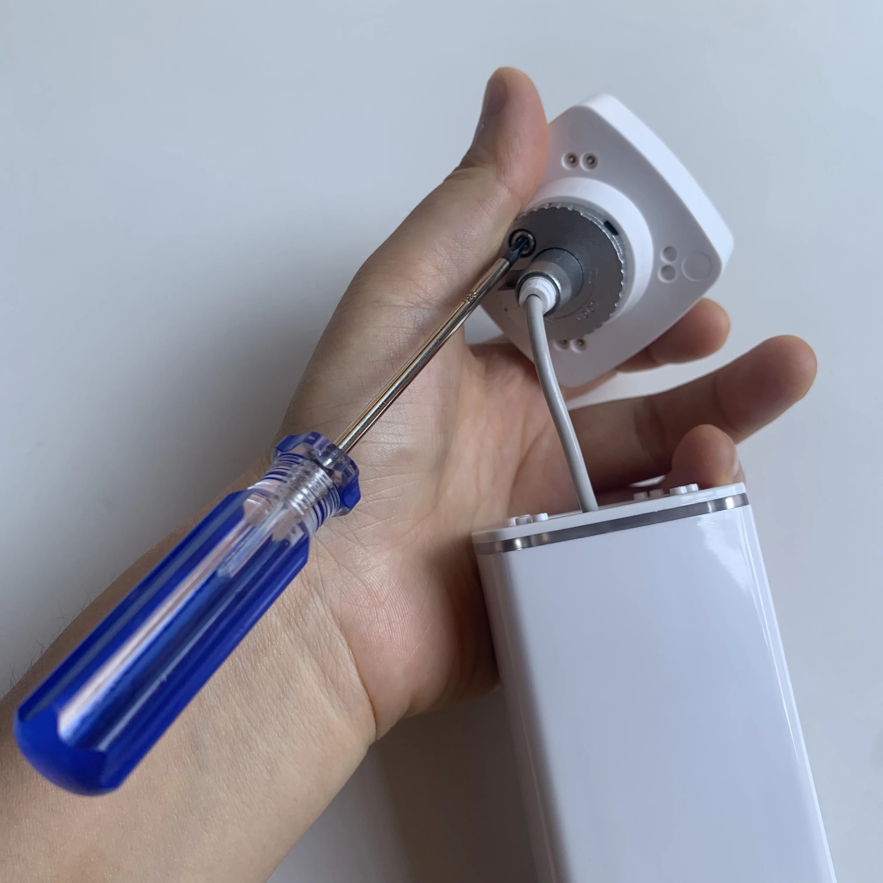 10PCS Mobile Phone Security Anti-Theft Alarm Holder System Smartphones Burglar Alarm Control via Cellphone