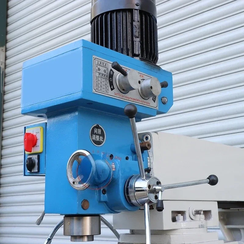 2025 NewCheap Factory Price Low Cost Manual Milling Machine ZX7550CW Universal Milling Machine Provided Drilling Milling