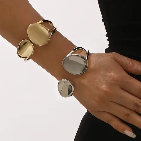 B3130 personalized geometric smooth alloy bracelet, temperament fashionable niche design spring bracelet