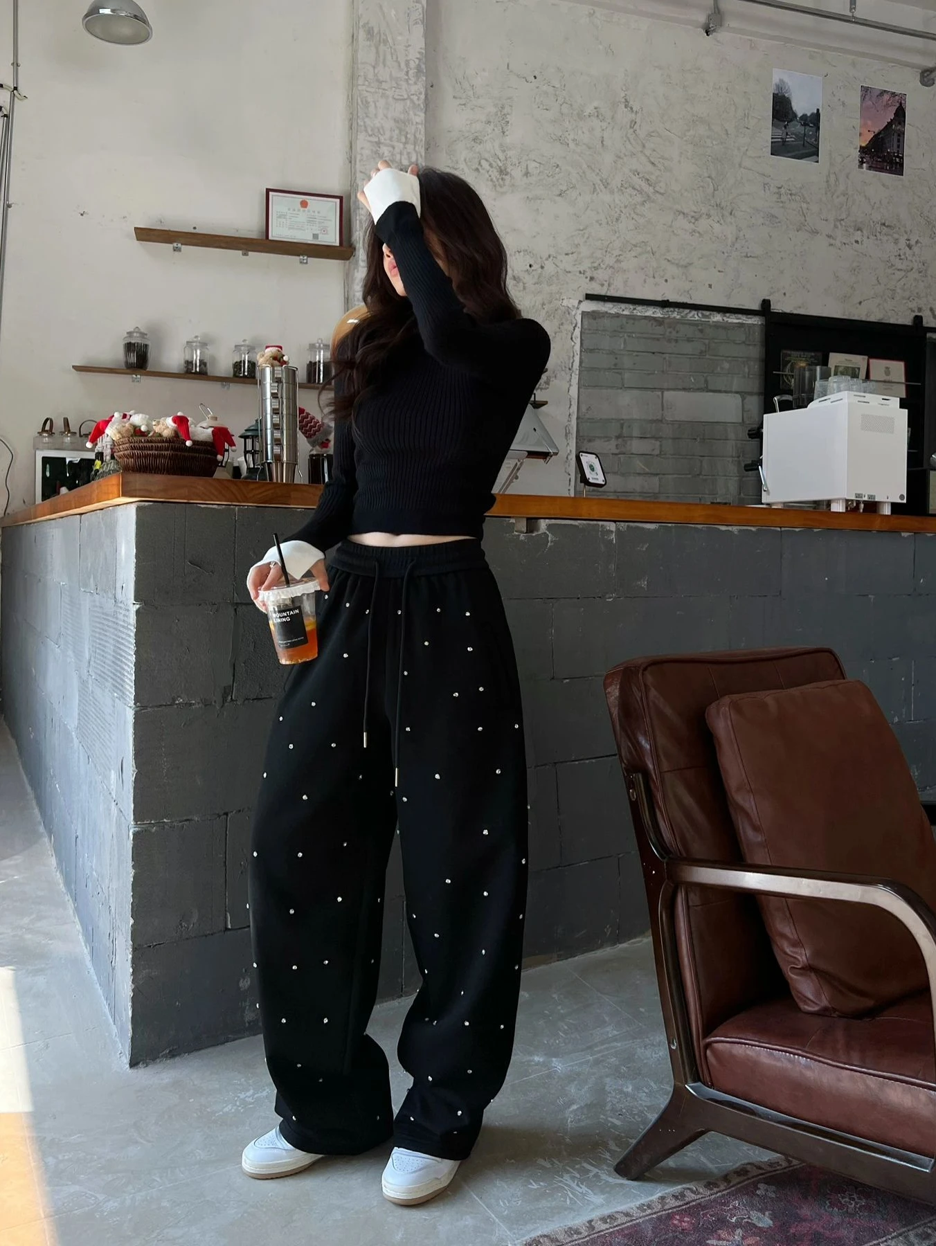 Autumn and Winter New Starry Korean Sle Loose Wide Leg Fleece-lined Sweatpants  Design Versatile Casual Pants