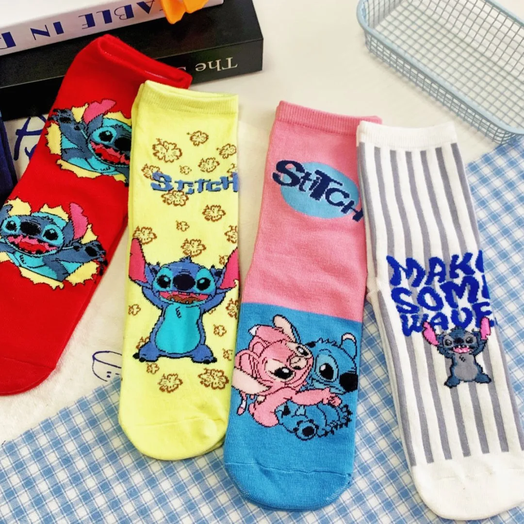 1/3/4/5 Pairs of Stitch Cartoon Cute Knitted Mid-Calf Socks Unisex