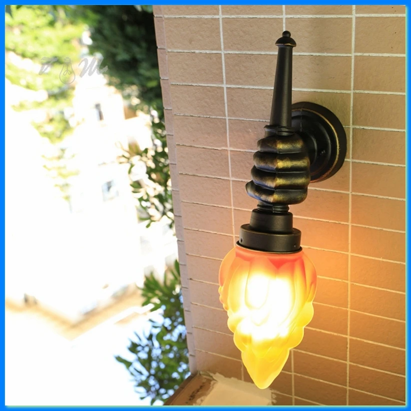 Industrial Simple Wall Lamps Modern Torch Hand Lamp Vintage Wall Lamp for Bathroom Loft Stair Outdoors Lighting A-ABFB