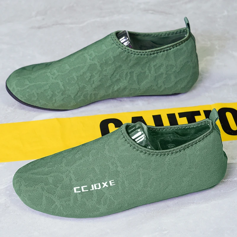 

YRZL Mens Loafers Breathable Mesh Thin Bottom Lightweight Driving Moccasins Slip on Casual Shoes Men Comfortable Walking Shoes