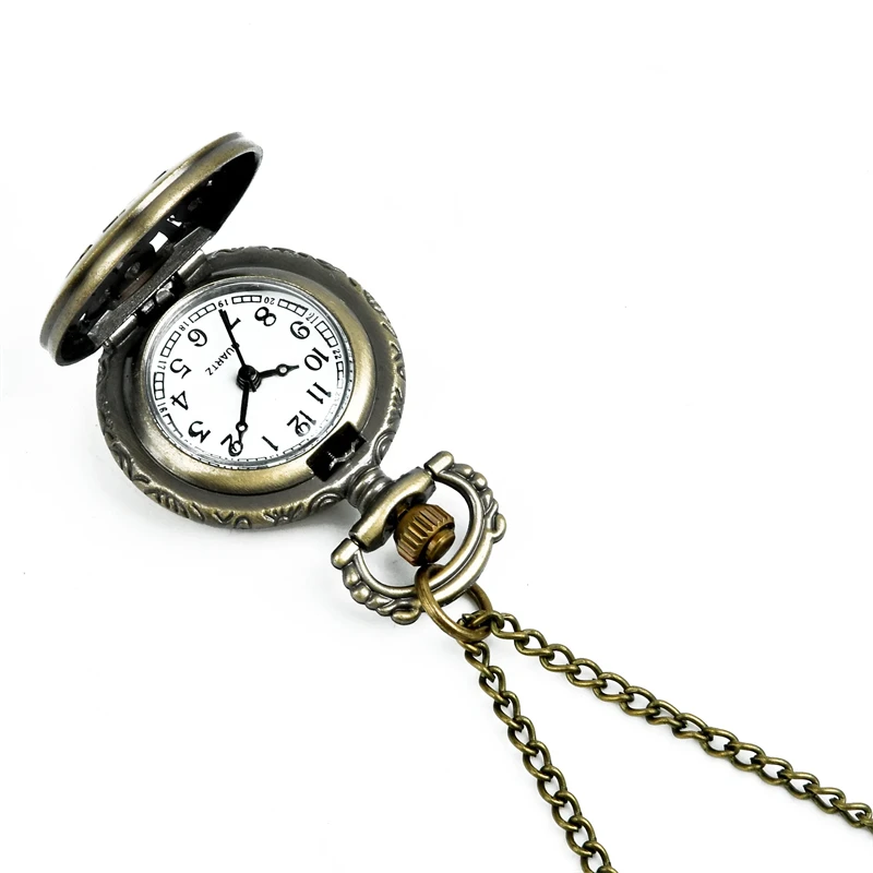 Collana con orologio da tasca a conchiglia in cervo delicato in bronzo, piccolo orologio da tasca, regalo, giocattoli economici per bambini