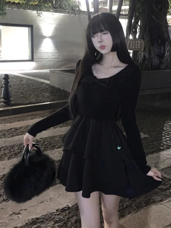 Black bow long sleeved dress for women in autumn and winter new inner lining with bottom waist tightening slimming effect RZ24