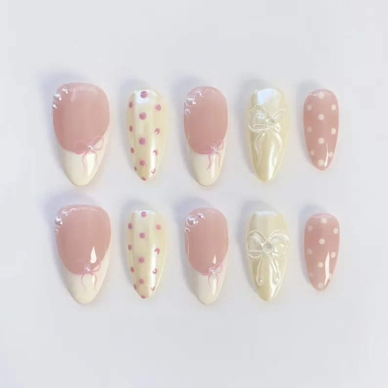 

Europe and the United States wear nail bright yellow polka dot French bow almond nail fake nail wearable nail patch nail patch