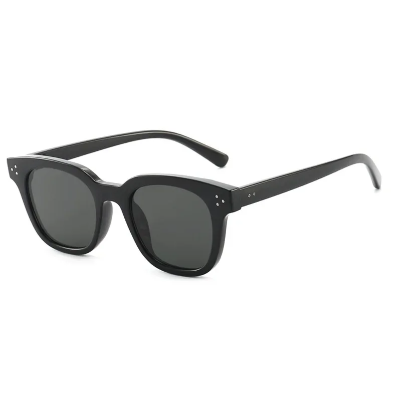 

High-end Small-size Sunglasses for Men and Women, New M UV-proof Sunglasses, Driving Travel Sunglasses, Myopia Fashion Trend.