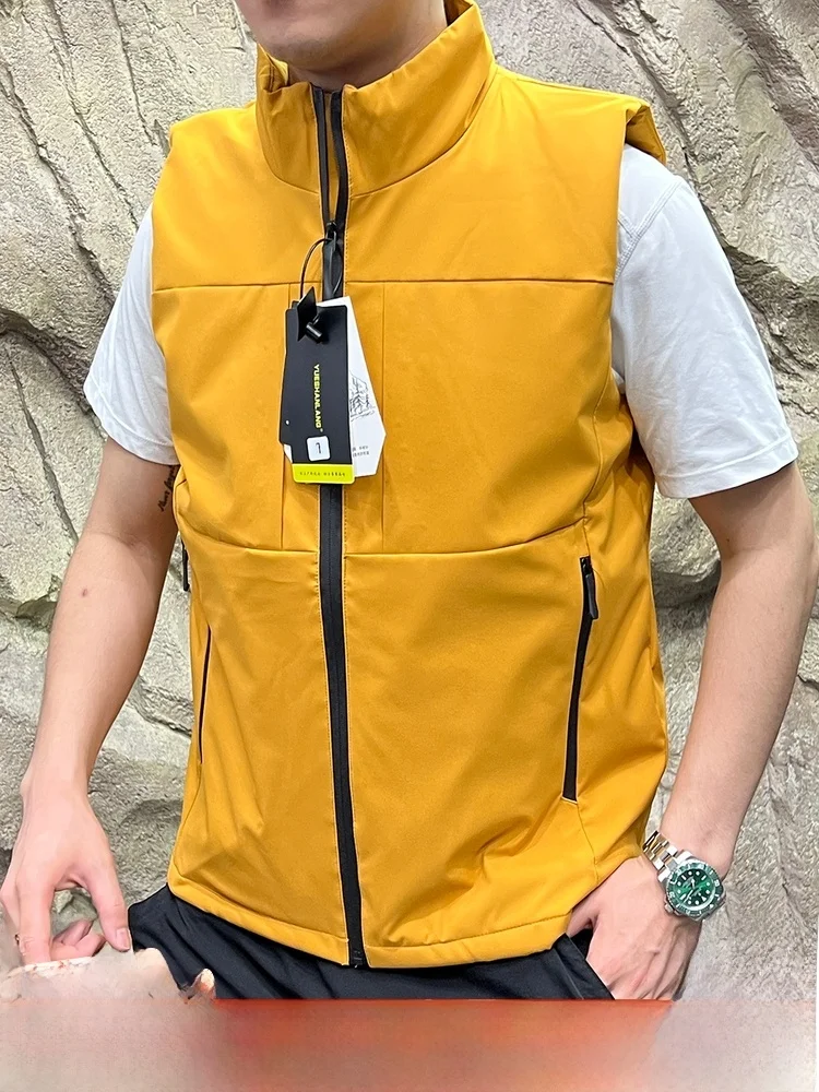 

High-End Pr-Gum Zipper Outdoor Vest ex Warm Windproof Stand Collar Layering ential Faionable Polyester Fiber