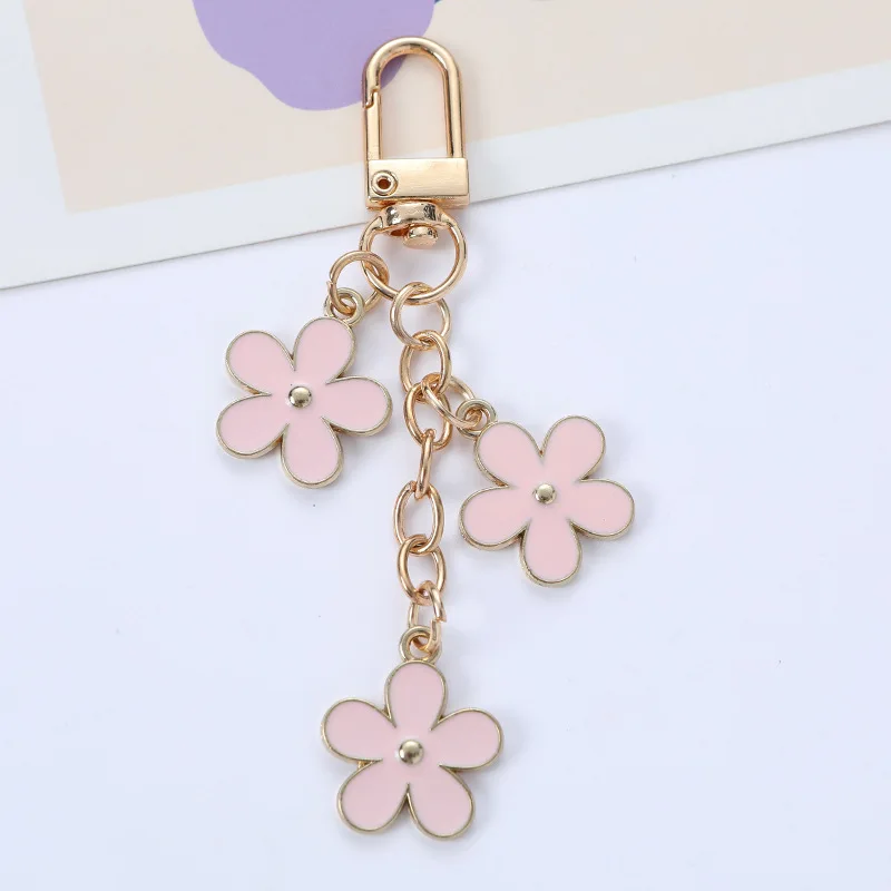 Fashion Small Fresh Color Enamle Flower Keychian for Women Girls Sweet Double Side Flower Key Chain Bag Car Key Pendant Jewelry