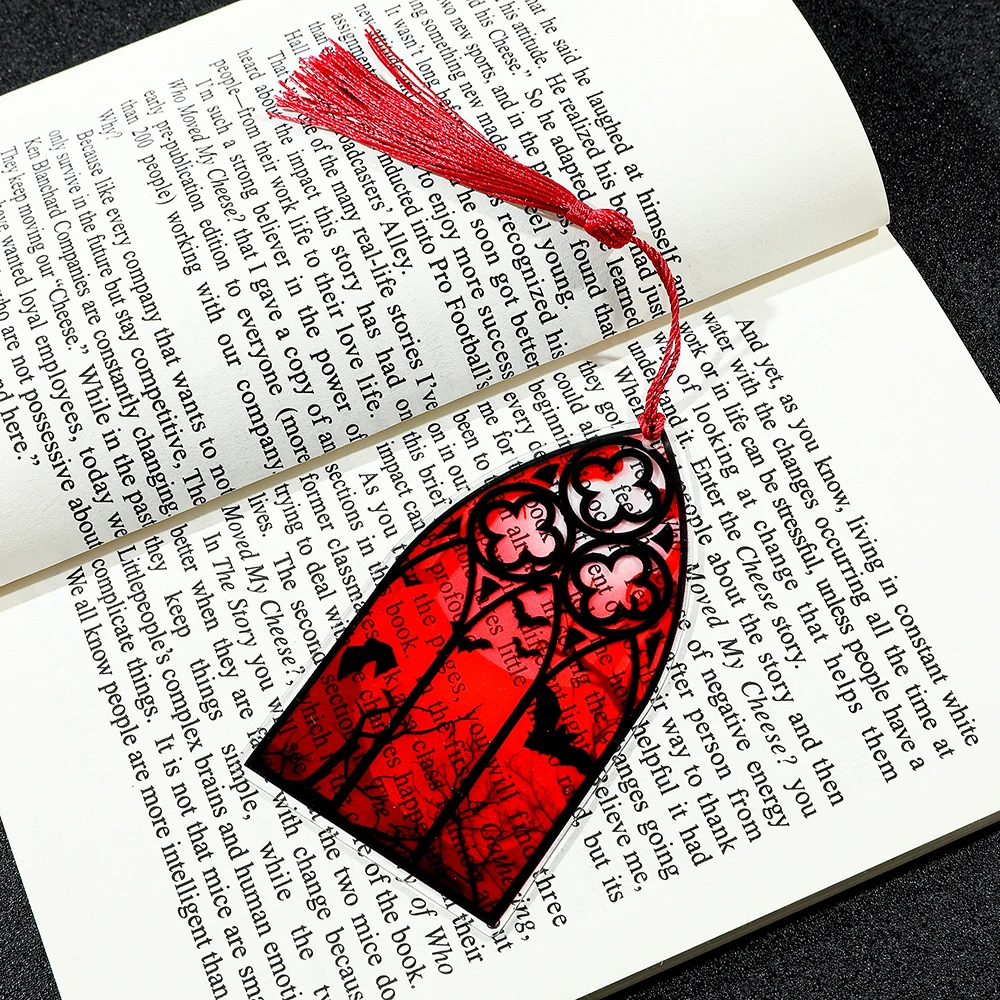 قطعة واحدة من الإشارة المرجعية الحمراء القرمزية، علامة مرجعية الخفافيش السوداء مع شرابة حمراء، هدية مثالية للمخوف أو عشاق القوطية #6