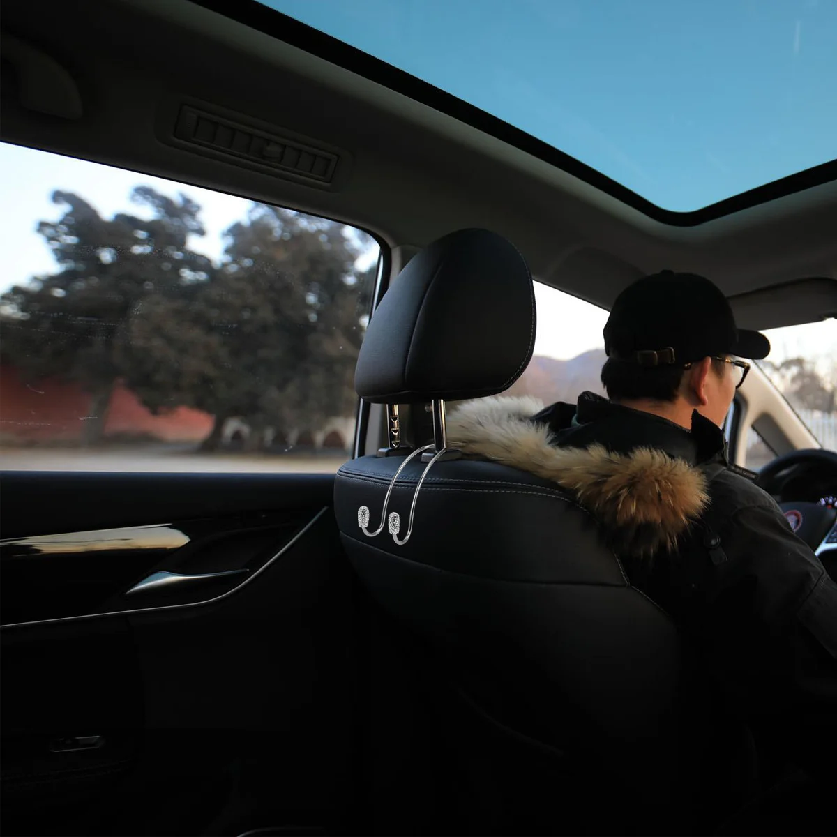 

Car Seat Hook Stainless Steel Diamond Design 20Kg Load Back Seat Organizer Car Headrest Hanger For Other Motor Vehicle