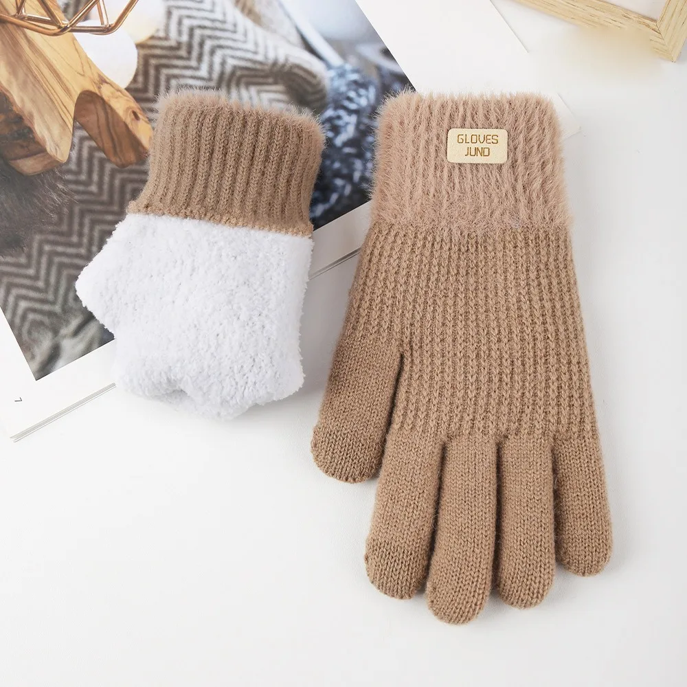 Hot Sale Touchable Screen Winter Gloves Knitted Full Finger Driving Mittens Warm Skiing Gloves Women Men