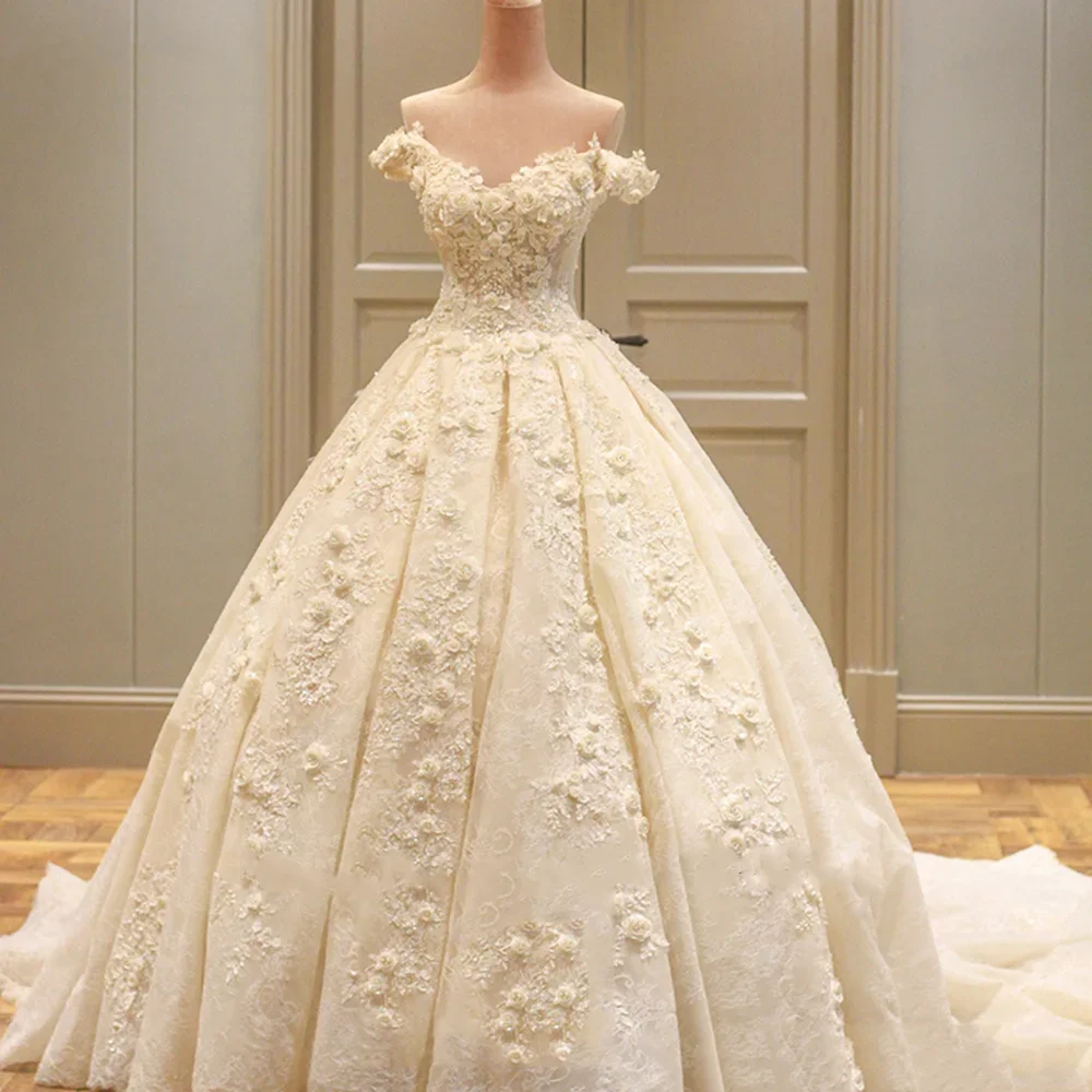 

Custom Made Off The Shoulder Wedding Dress For Woman Classic Court Train Short Sleeve Lace Flowers Princess Bridal Ball Gown