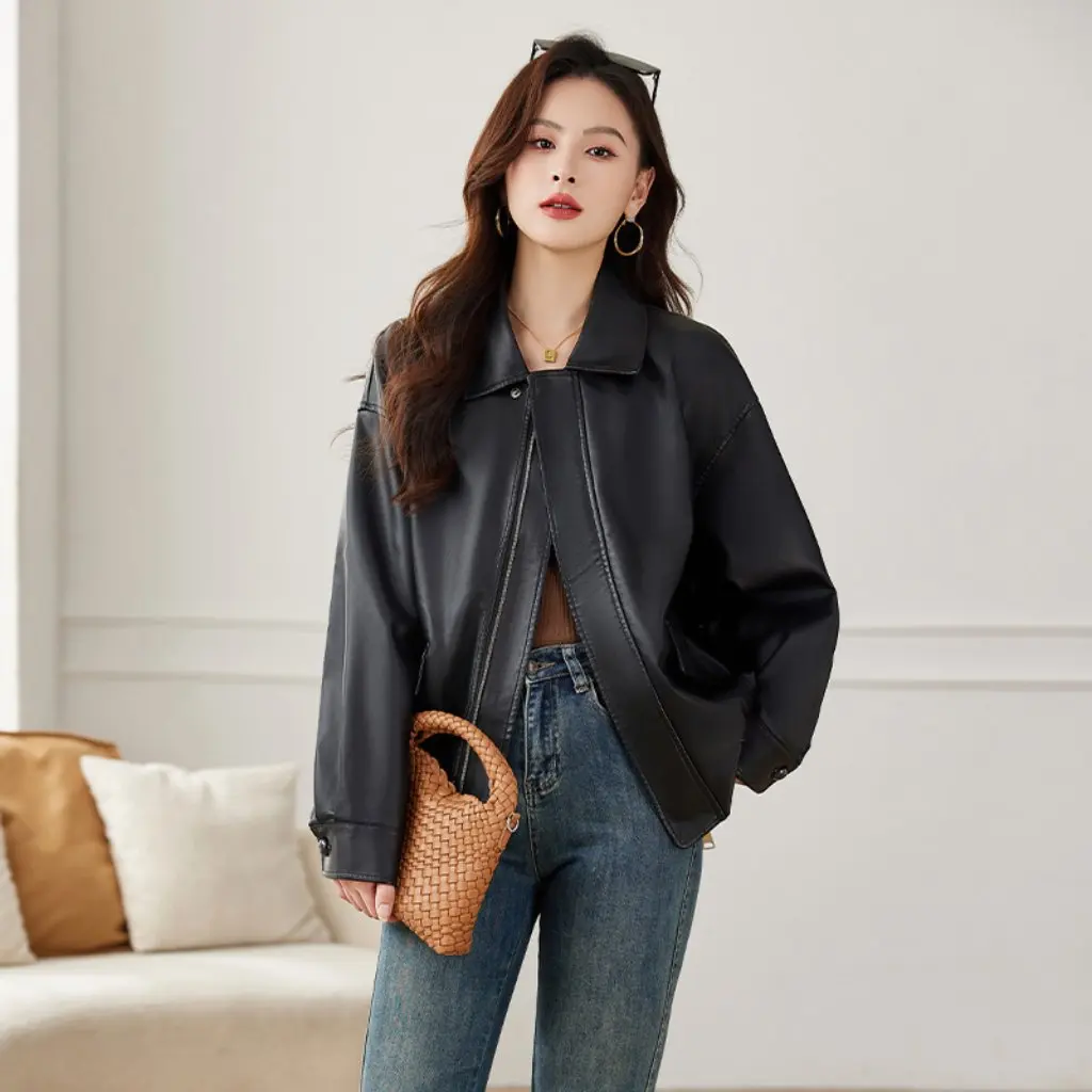 Chaqueta de cuero PU blanco y negro para mujer, solapa, moda informal, motocicleta, estilo primavera y otoño, Stock listo para fábrica