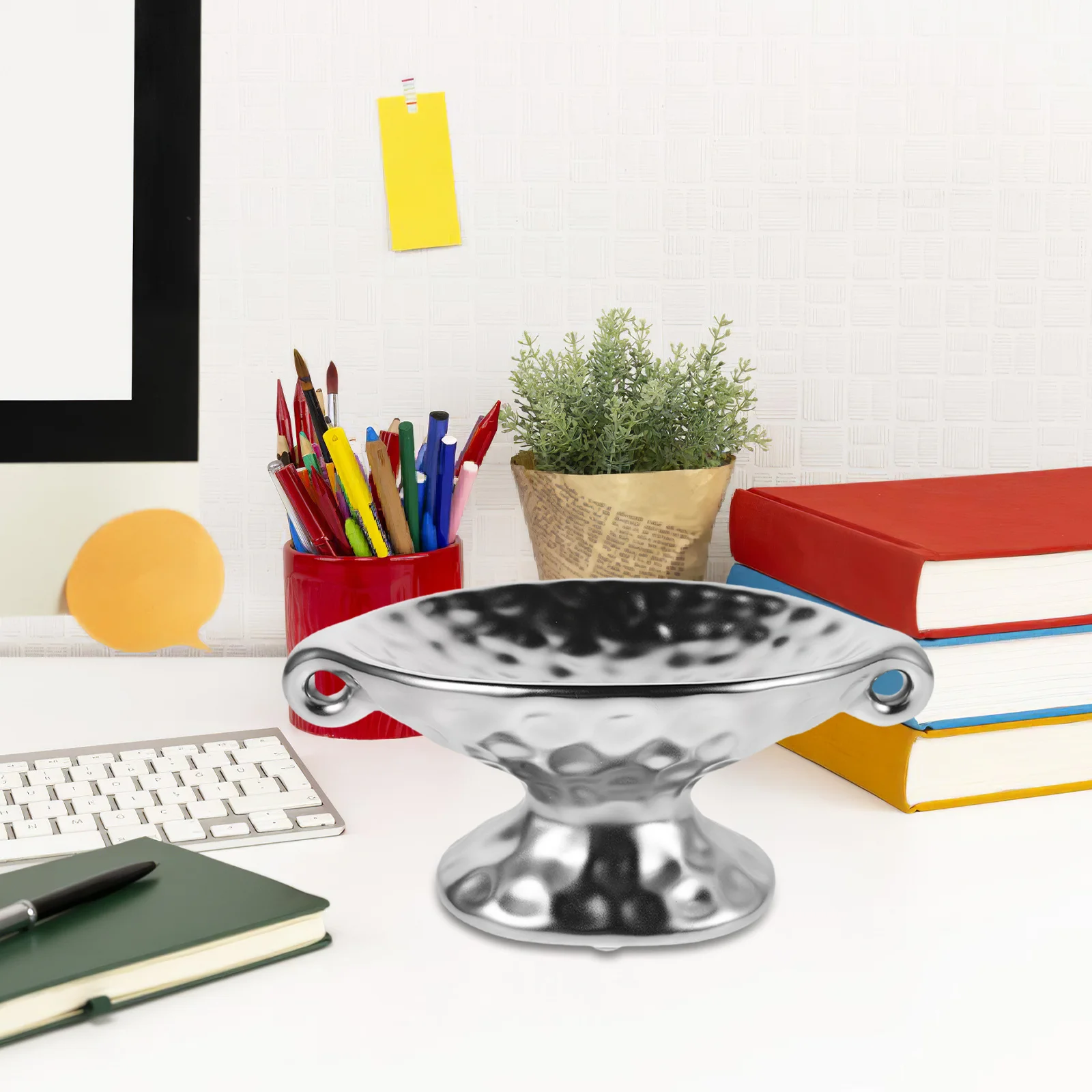 

Vintage Holder Pedestal Highfoot Design for Dining Table Candlelight Decoration Retro Taper Stand Wedding Christmas