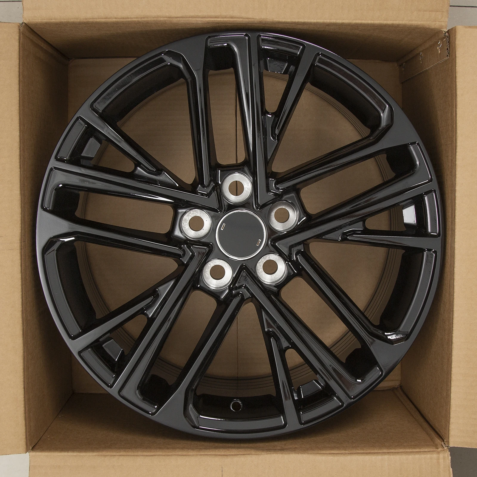 18x8 Inch Gloss Black Alloy Wheel Rim Replacement For Toyota Camry 2018-2025 5X114.3 PCD ET50 CB60.1 Fit Tire Size 235/45R18 OE Style Auto Rim